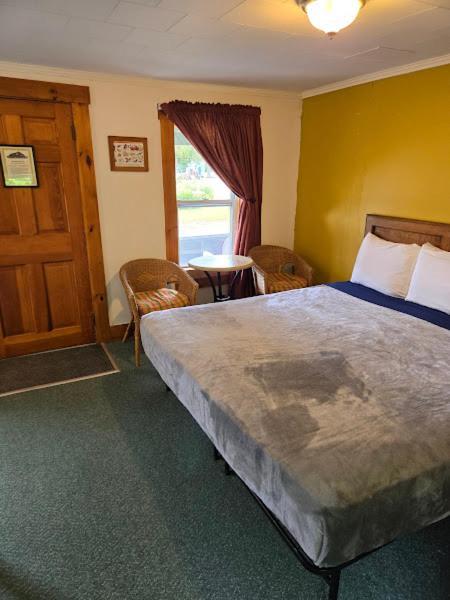 Mount Jefferson View Motel Randolph Bagian luar foto