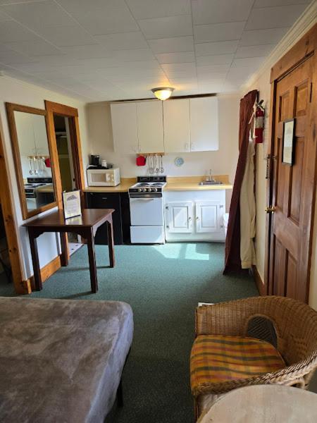 Mount Jefferson View Motel Randolph Bagian luar foto